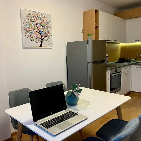 Apartmanhotel Gardenia *
